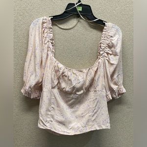 🌟 SOPHIE RUE Floral Crop Top Pink with Lavender Flowers